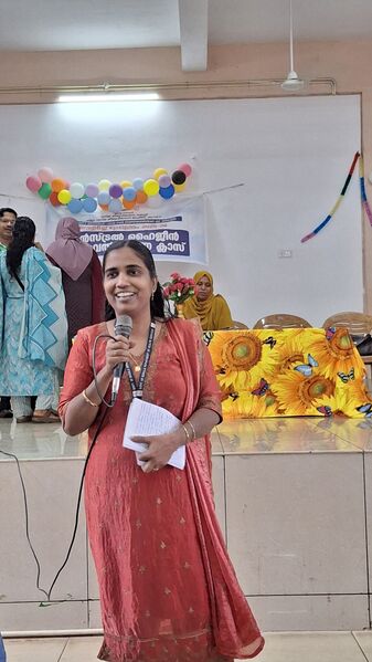 പ്രമാണം:19862 menstrual1.jpg