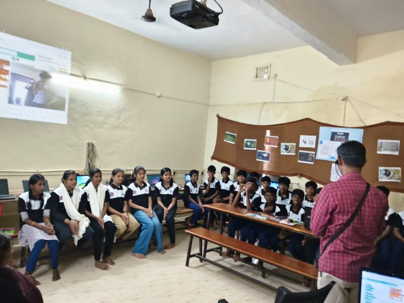 പ്രമാണം:21098-lk camp-2025-1.jpg