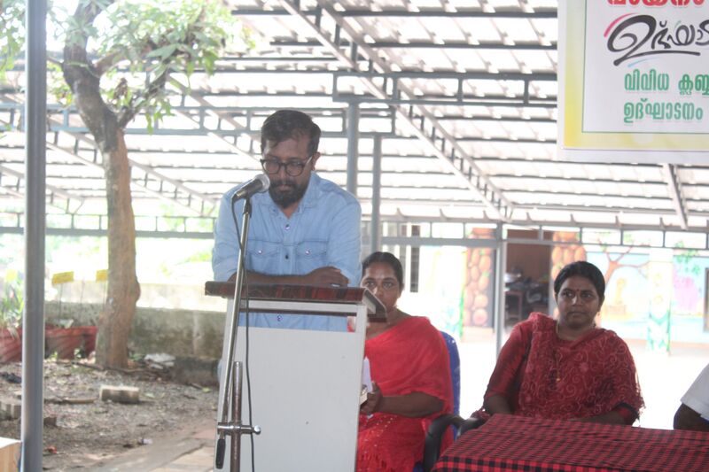 പ്രമാണം:25123 2.jpg