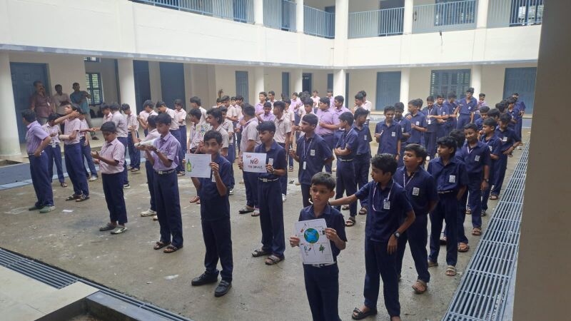 പ്രമാണം:32501 School Assembly 1.jpg