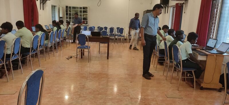 പ്രമാണം:34013 lk aptitude25a.jpg