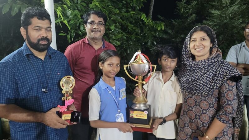 പ്രമാണം:44018 sj1 24.jpg