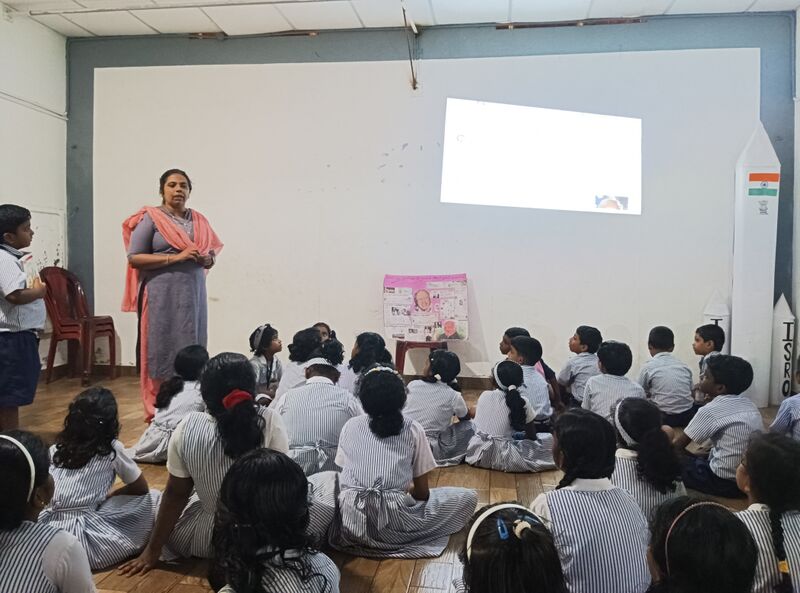 പ്രമാണം:46321 hitech pic 2.jpeg