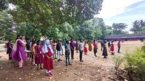 BS21 PKD 21443 5.jpg