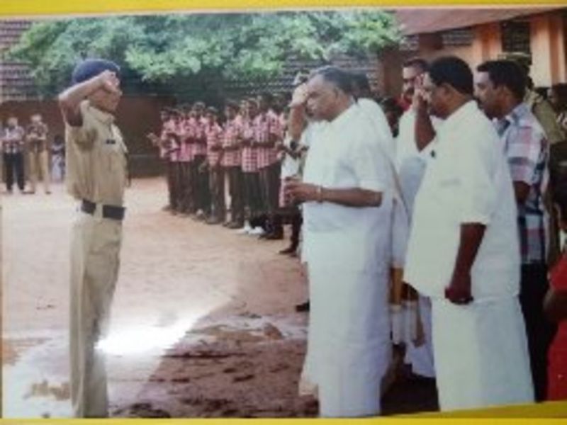 പ്രമാണം:Jolly 38862.resized.jpg