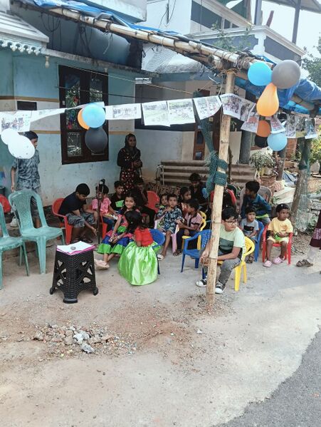 പ്രമാണം:Sreya lps padanolsavam 2.jpeg