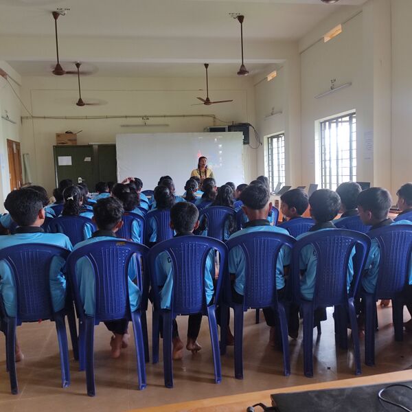 പ്രമാണം:12033 LK Camp2025.jpg