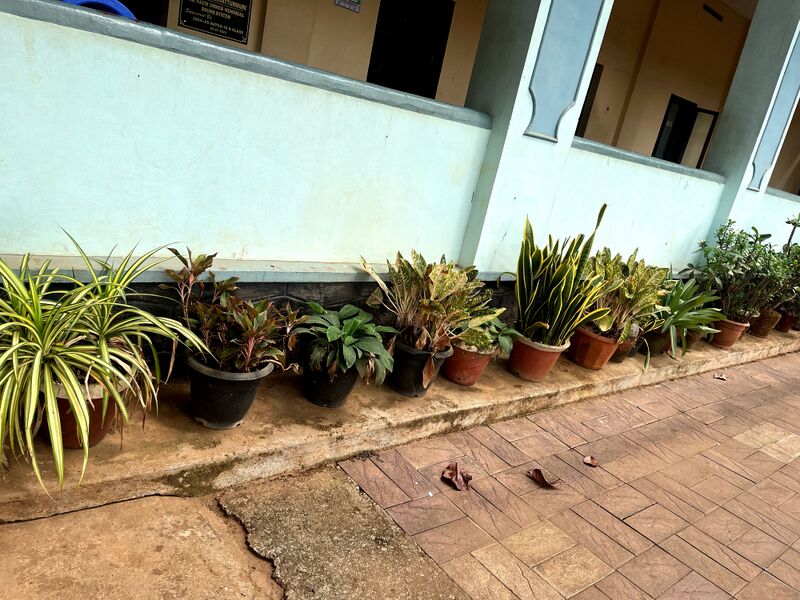 പ്രമാണം:18103 jaivavaividyam 2.jpg