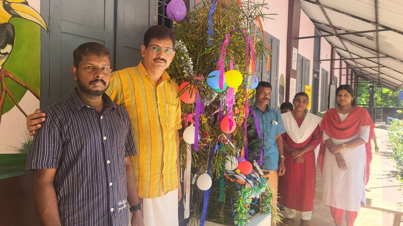 പ്രമാണം:20229 cc1.jpg