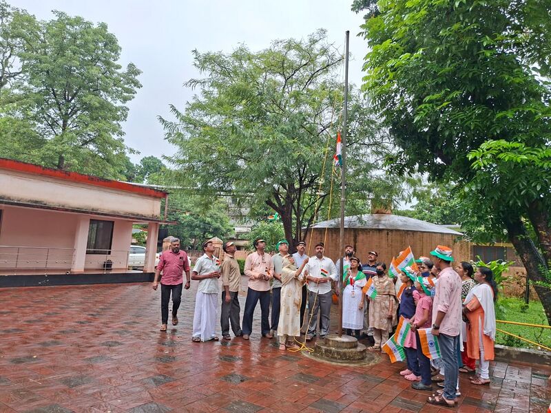 പ്രമാണം:24348 Gbs ID 1.jpg