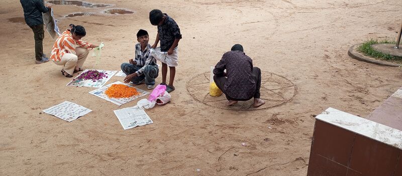 പ്രമാണം:35013 onam.jpg