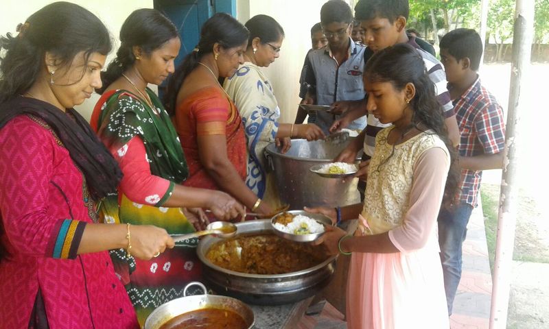 പ്രമാണം:41072kuttykoottam training1.jpg