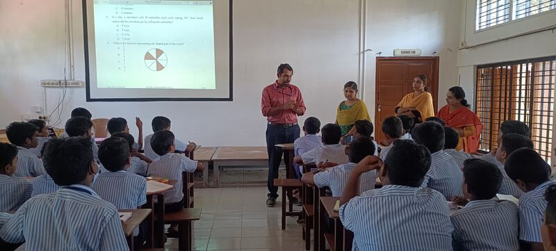 പ്രമാണം:46047 Media Room.jpg