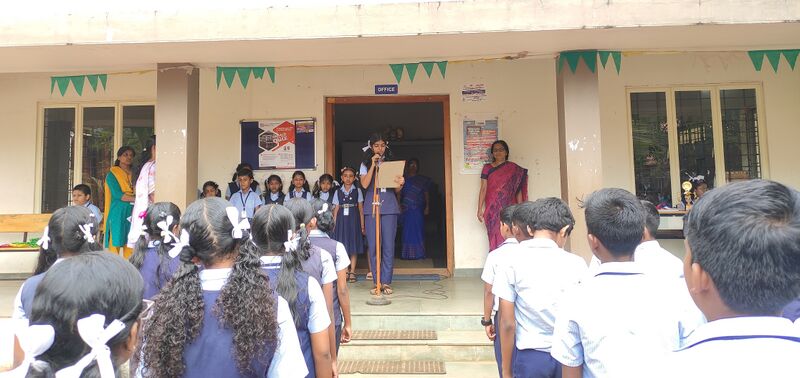 പ്രമാണം:Constitution day.jpg