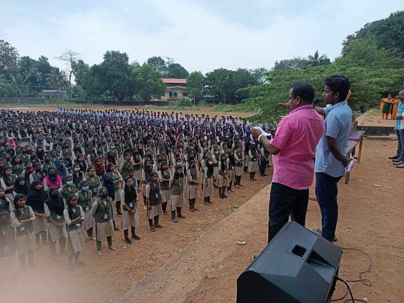 പ്രമാണം:Prathinja 22.jpg