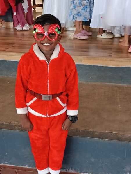 പ്രമാണം:X MAS CELEBRATION 23004.jpg