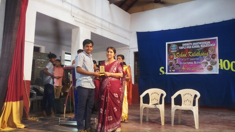 പ്രമാണം:11007 yf22 8.jpeg