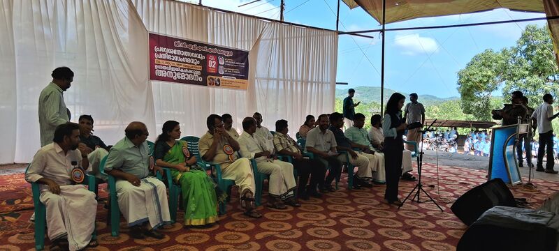 പ്രമാണം:16014 pravesanolsavam2025-26 5.jpg