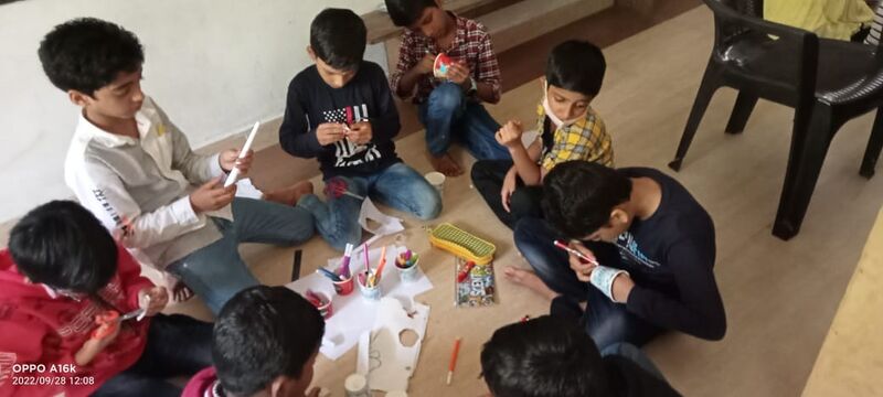 പ്രമാണം:16333we b.jpg