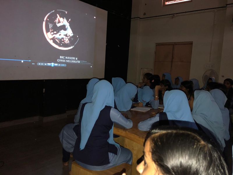 പ്രമാണം:18073 89 chandradinam.jpg