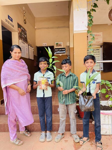 പ്രമാണം:19855 .paristhi dinam 8.JPG