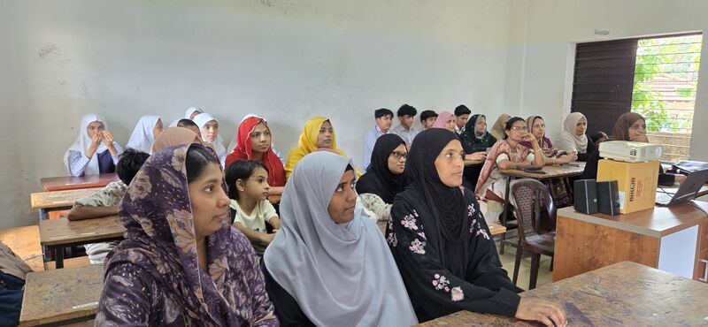 പ്രമാണം:19868-AI Training for parents1.jpg