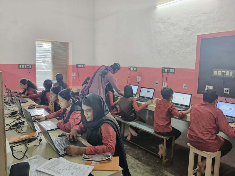 പ്രമാണം:20047-lkaptitude2025 (1).jpg