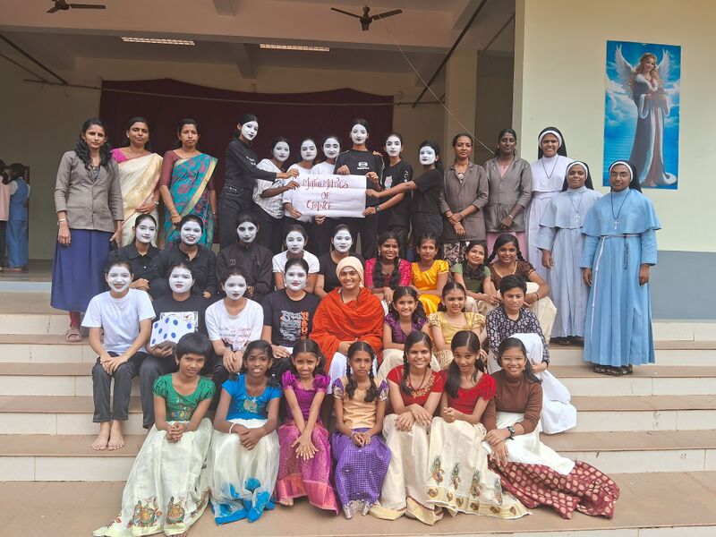 പ്രമാണം:23008.Maths Club13.jpg