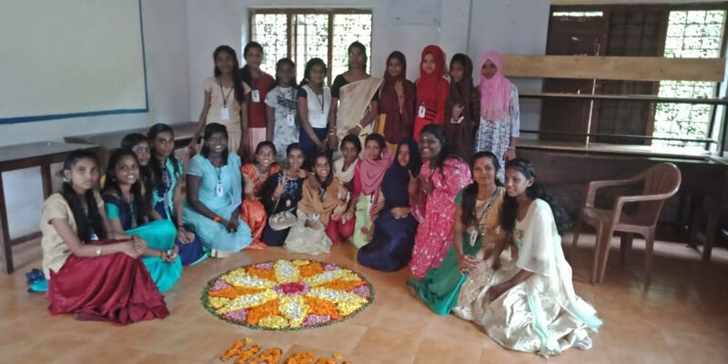 പ്രമാണം:25095 on1.jpeg