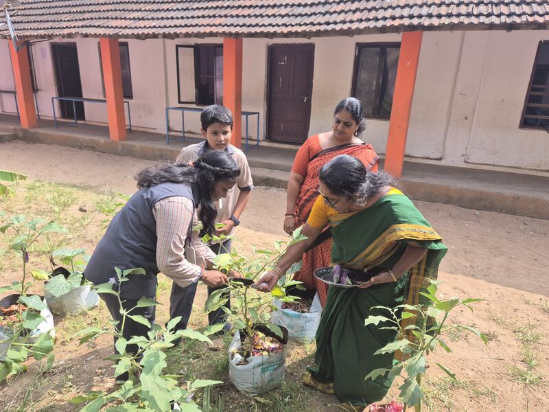 പ്രമാണം:35026 sed261.jpg