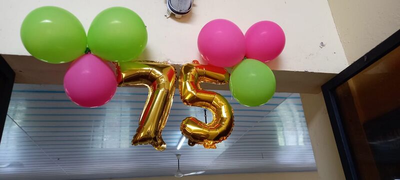 പ്രമാണം:36046-platinum jubilee.jpeg