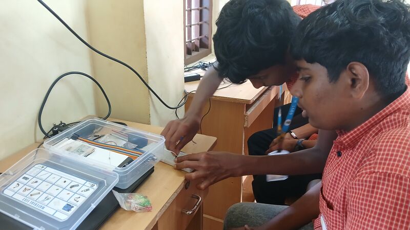 പ്രമാണം:41001 robotics.jpg