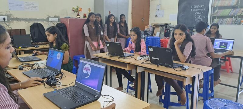 പ്രമാണം:44055-lunar day2023-5.jpg