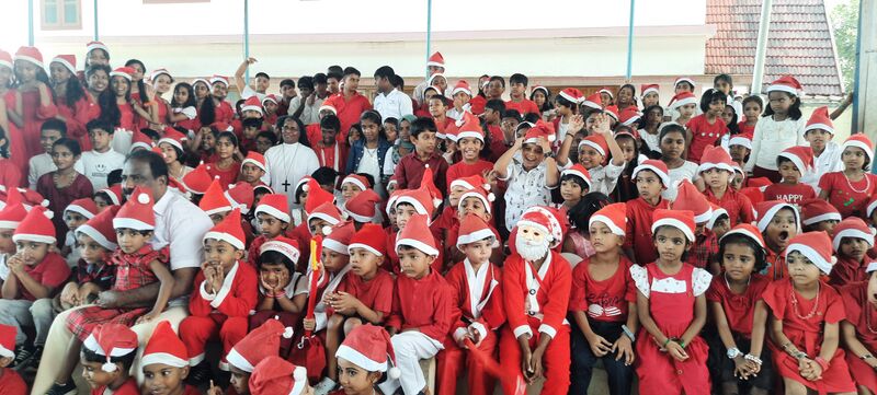 പ്രമാണം:47026 stghssv 2024 christmas prg3.jpg