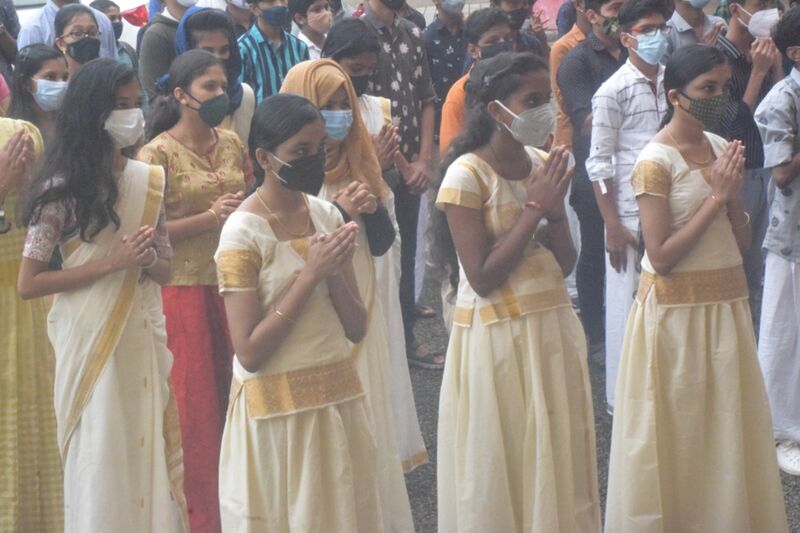 പ്രമാണം:BS21 KNR 13046 2.jpg