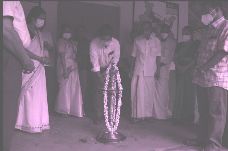 പ്രമാണം:BS21 KNR 14040 3.jpg