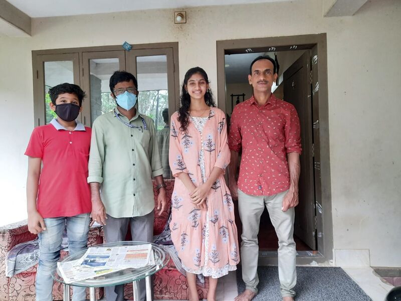 പ്രമാണം:HV 2.jpg