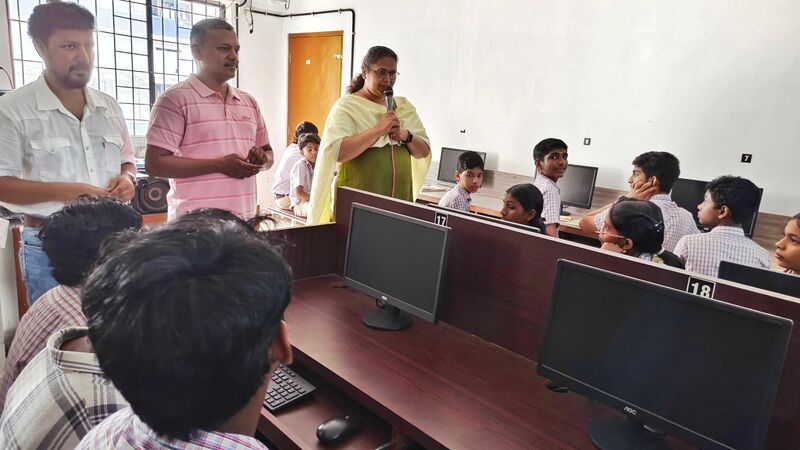 പ്രമാണം:LK 2025-28-Preliminary Camp2.jpeg