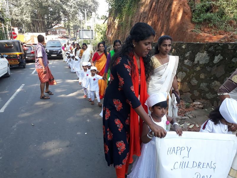 പ്രമാണം:MUTHOOR 1.jpeg