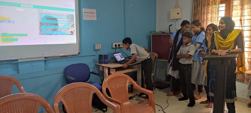 പ്രമാണം:Scratch game.jpg