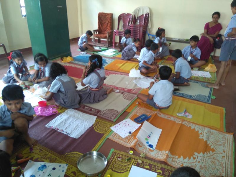 പ്രമാണം:Work experience211.jpg