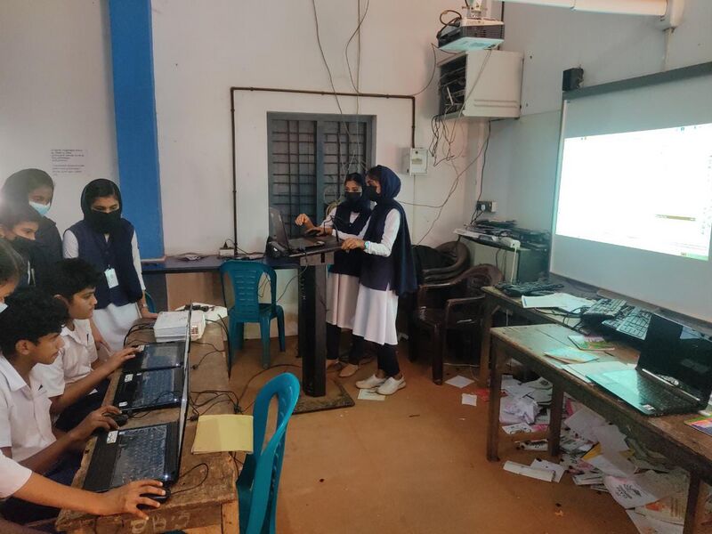 പ്രമാണം:19068 littlekites disabled children class.jpeg