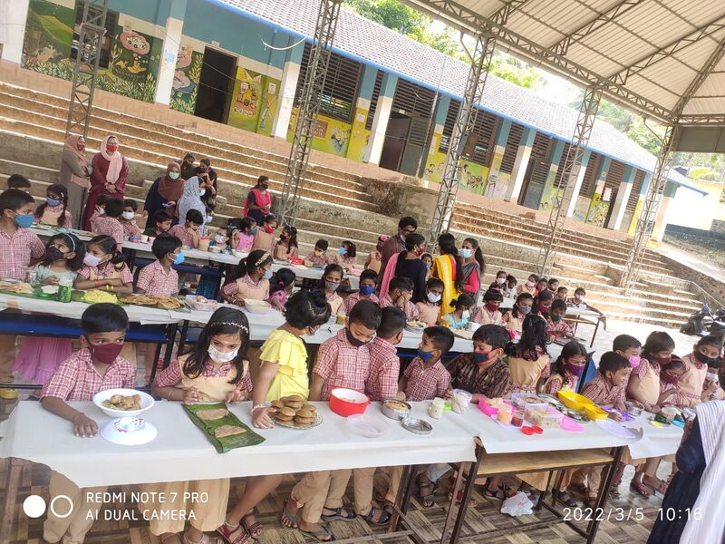 പ്രമാണം:20007-WORK8007.jpeg