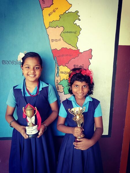 പ്രമാണം:37342 kalolsavam2.jpg