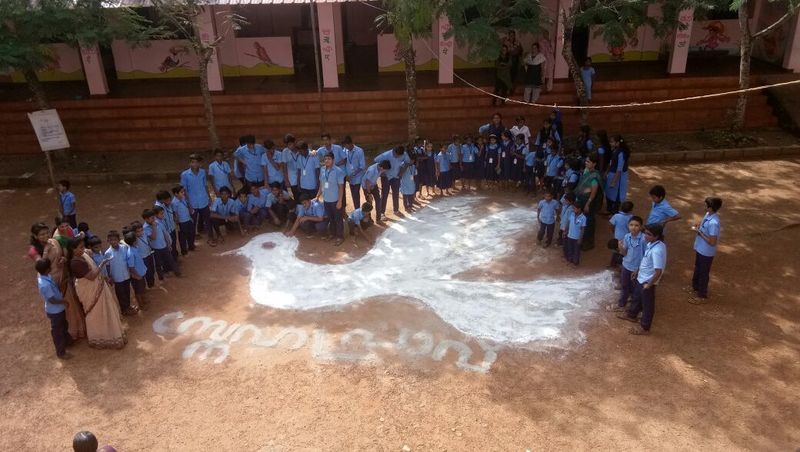 പ്രമാണം:42040 war2.jpg