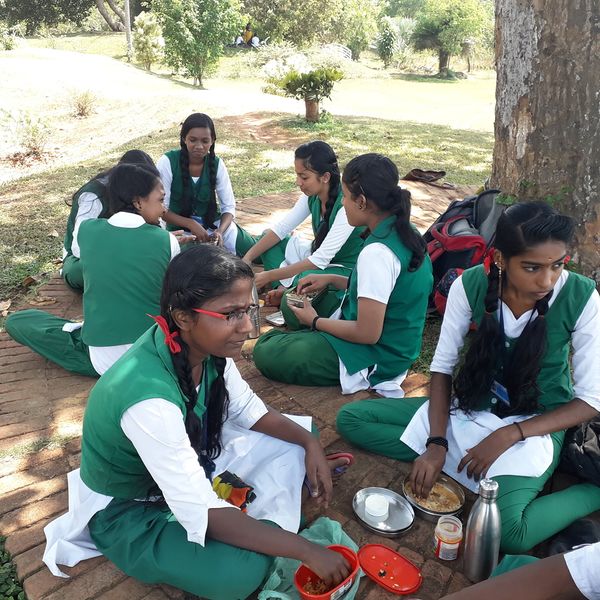 പ്രമാണം:44050 19 48.jpg