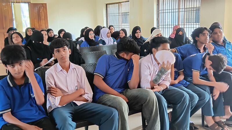 പ്രമാണം:Ai class 1.jpg