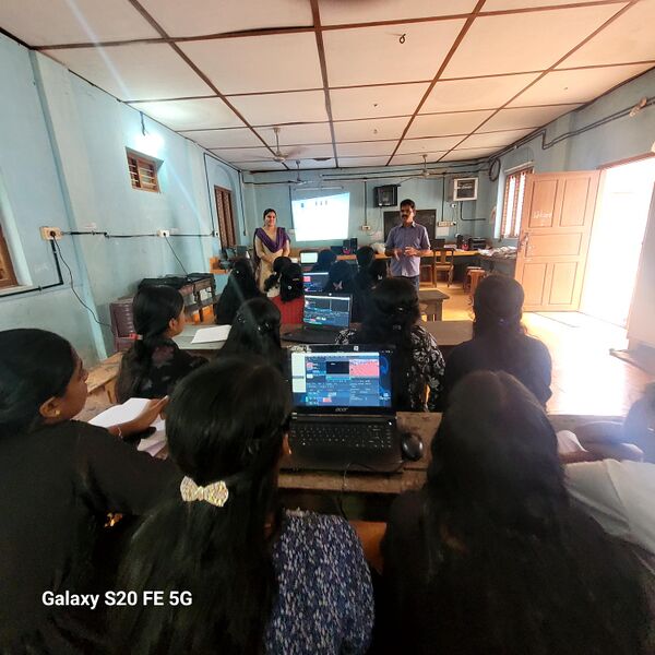 പ്രമാണം:Lk 36012.jpg