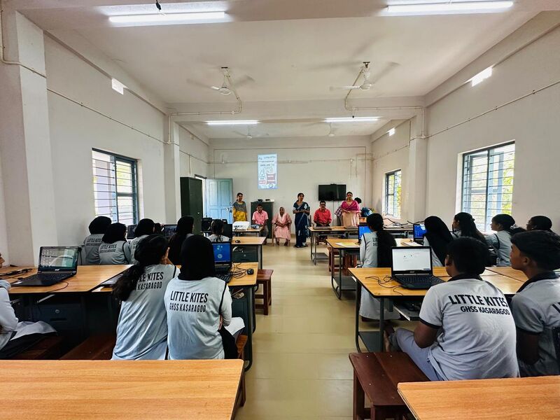 പ്രമാണം:11002-lk school camp 2023-26 batch.jpg