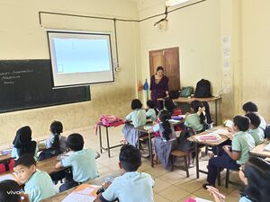 18471 Smart class 1.jpg